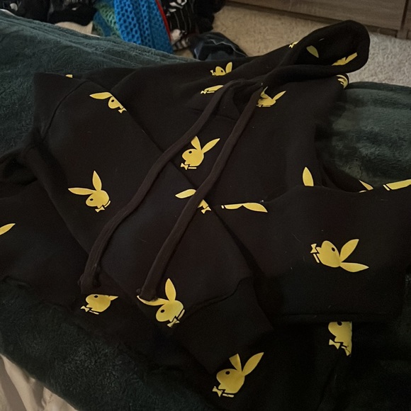 Playboy X msguided hoodie crop top never worn bought like thisSOLD - Picture 4 of 5